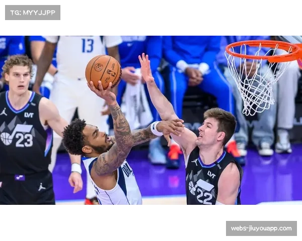 爵士140-133战胜独行侠 马尔卡宁与乔治合砍70分对攻取胜