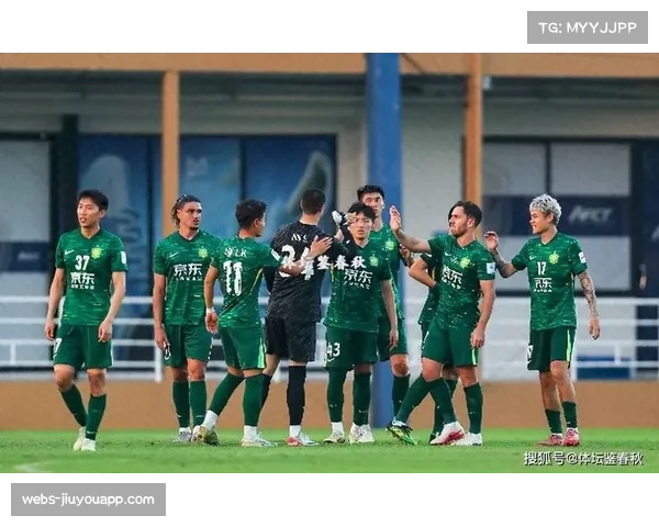 北京国安孔特禁区内手球送点,致命失误打乱全队部署